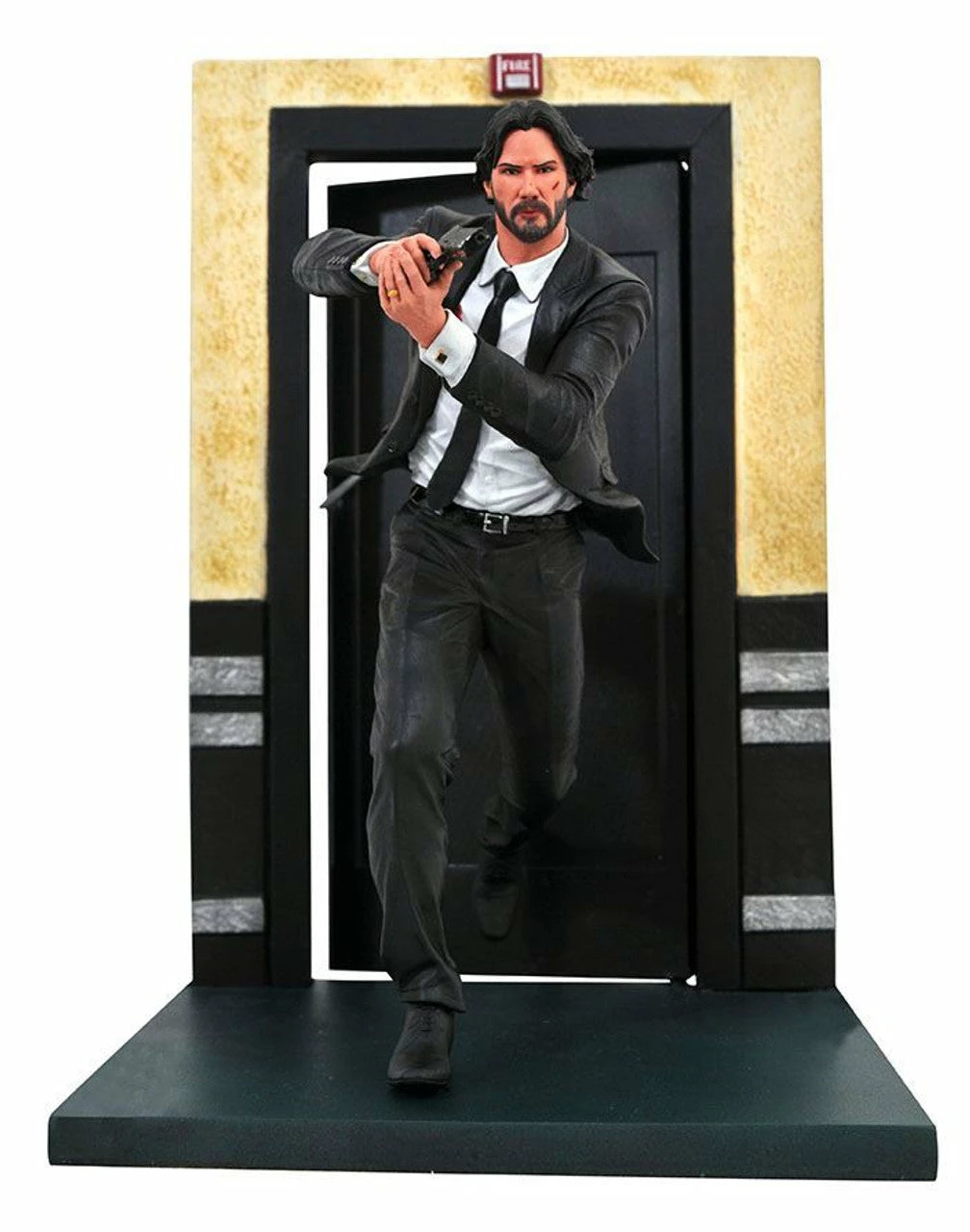 Diamond Select John Wick (Running) Gallery Diorama