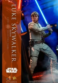 Hot Toys Star Wars: The Empire Strikes Back - Luke Skywalker (Bespin) 1-6