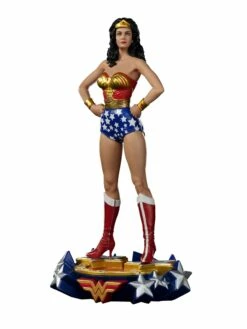 Iron Studios Wonder Woman Lynda Carter 1/10 Art Scale Limited Edition Statue