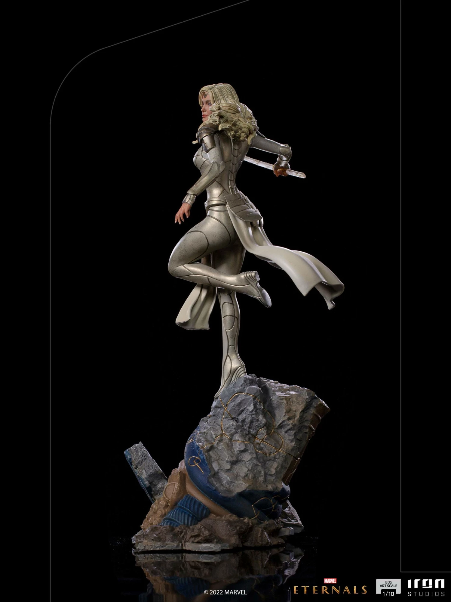 Iron Studios Eternals BDS Art Scale Statue 1-10 Thena - Image 4