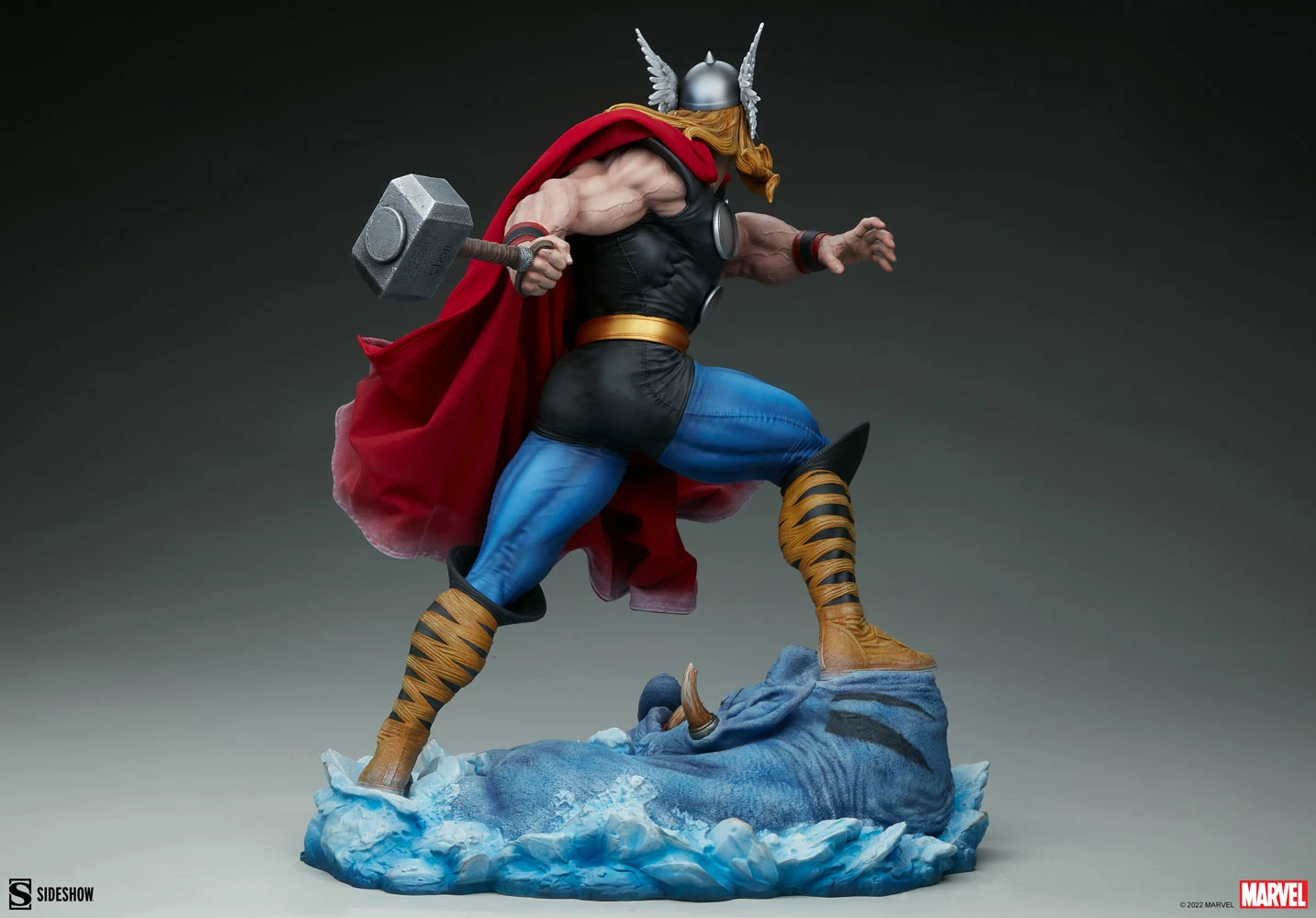 Sideshow Marvel Thor Premium Format Figure - Image 6