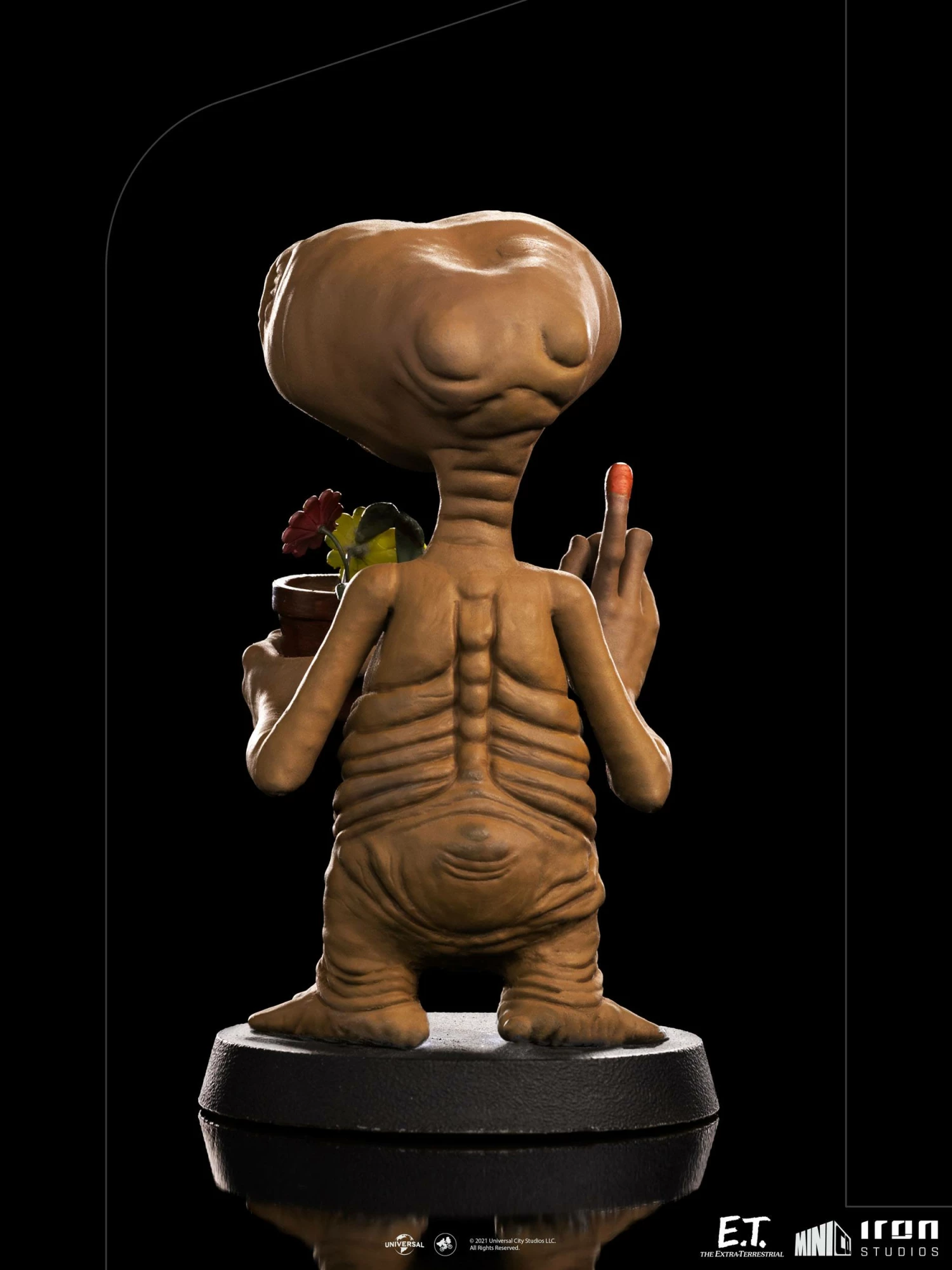 Iron Studios E.T. The Extra-Terrestrial Mini Co. PVC Figure - Image 5