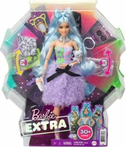 Barbie Extra Deluxe Doll With Mix & Match Accessories Set