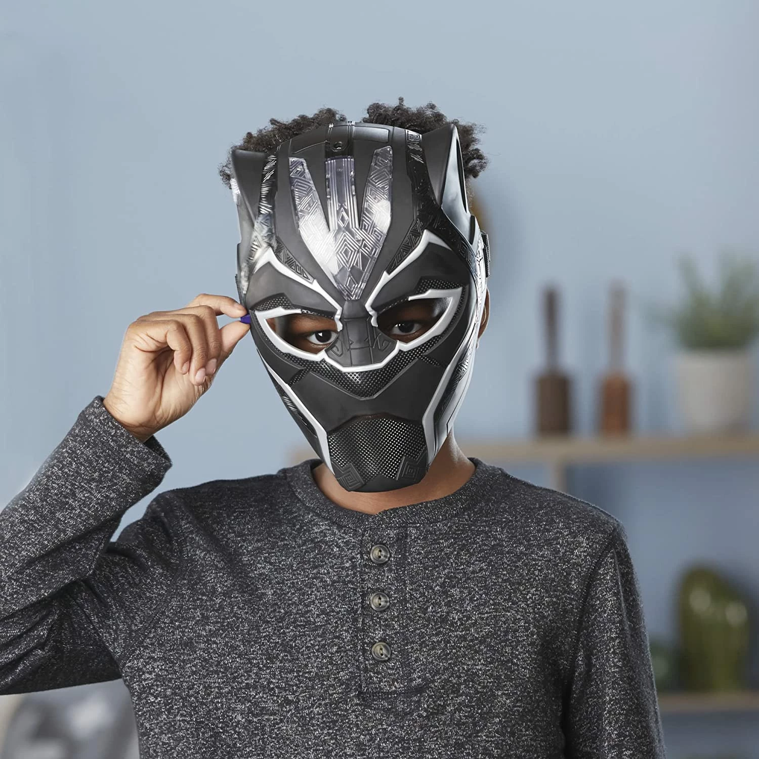Marvel Black Panther Legacy Collection Vibranium Power FX Mask - Image 9