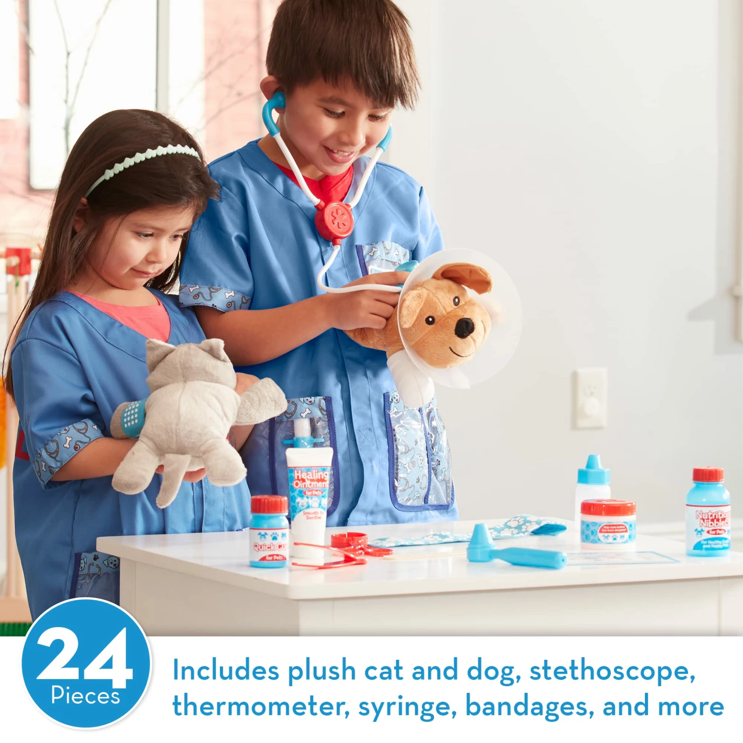 Melissa & Doug Examine & Treat Pet Vet Play Set - Image 4