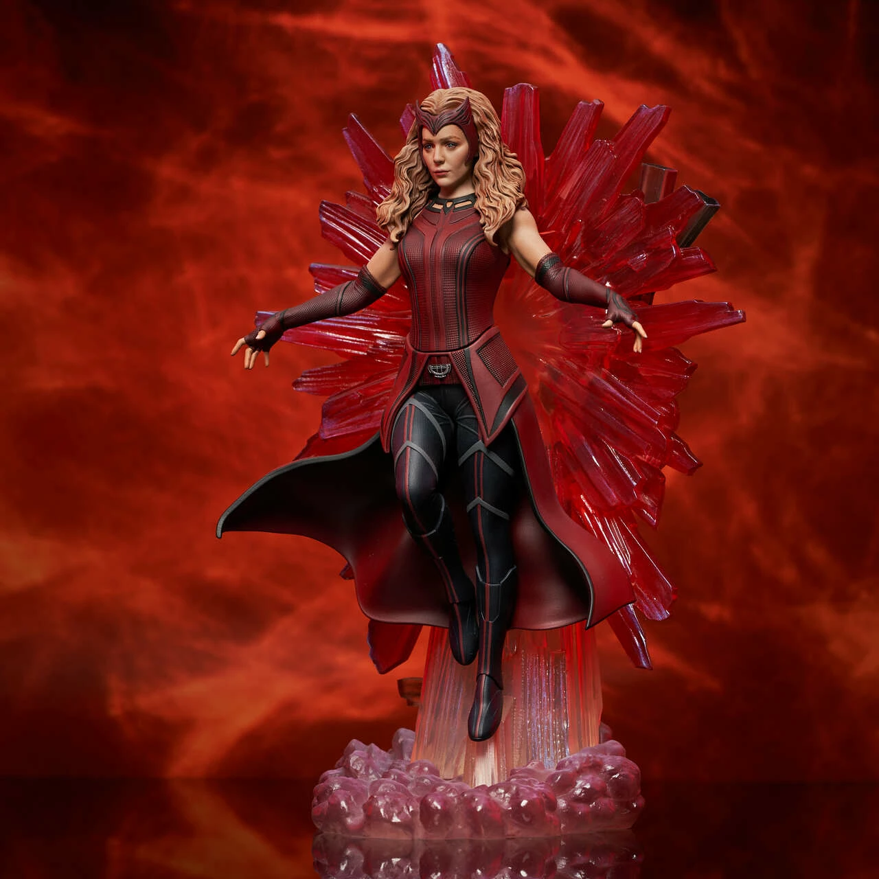 Marvel WandaVision - Scarlet Witch Diamond Select Gallery Diorama - Image 5