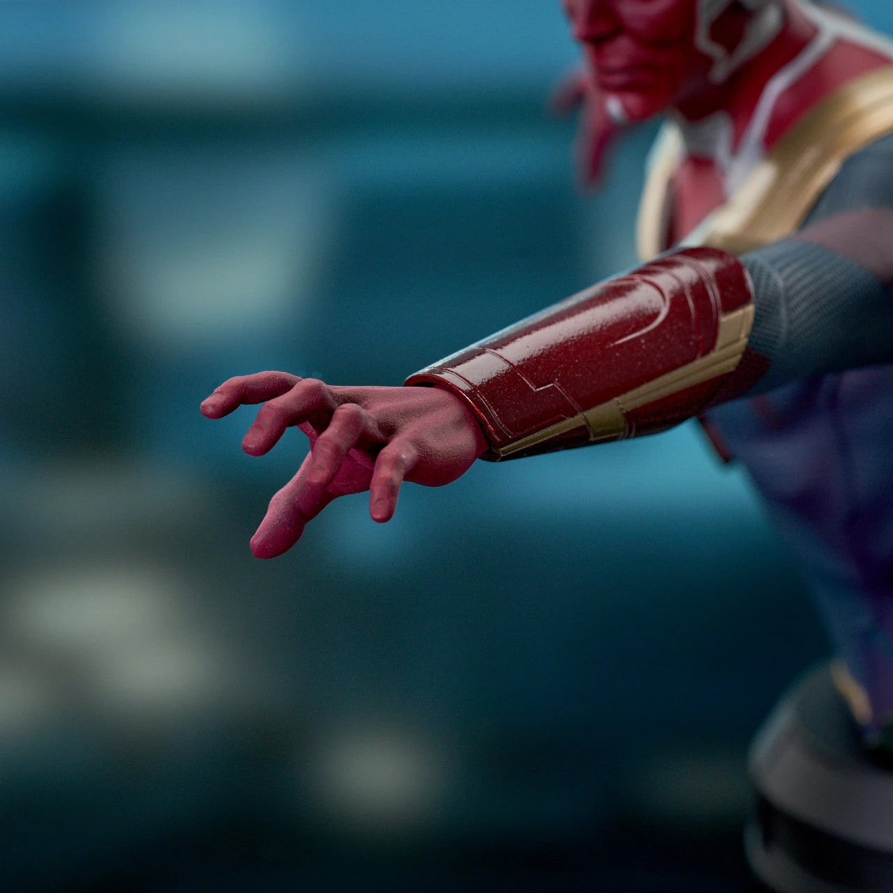 WandaVision Vision 1/6 Scale Limited Edition Mini Bust - Image 10