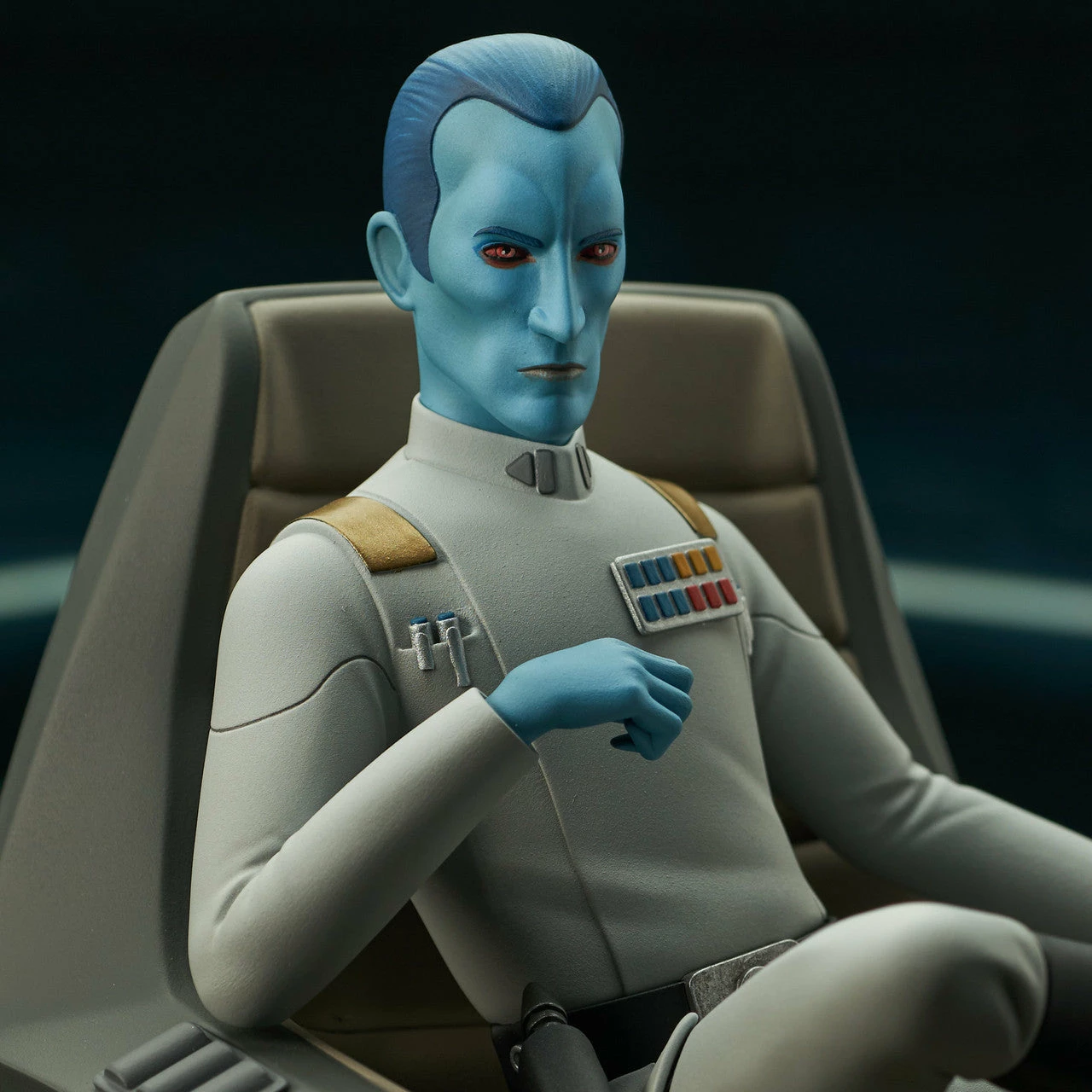 Star Wars Rebels Premier Collection Thrawn On Throne 1/7 Scale Limited Edition Statue - Image 8