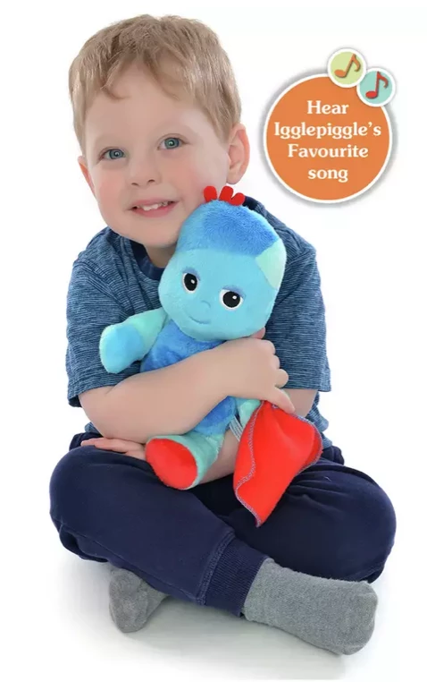 In The Night Garden Snuggly Singing Igglepiggle Soft Toy - Image 8