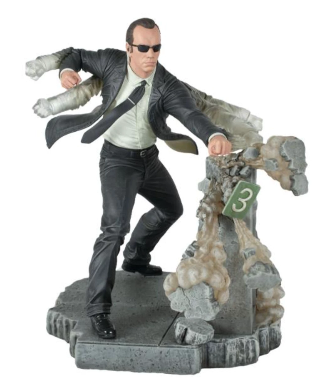 The Matrix Gallery Agent Smith Figure Diorama