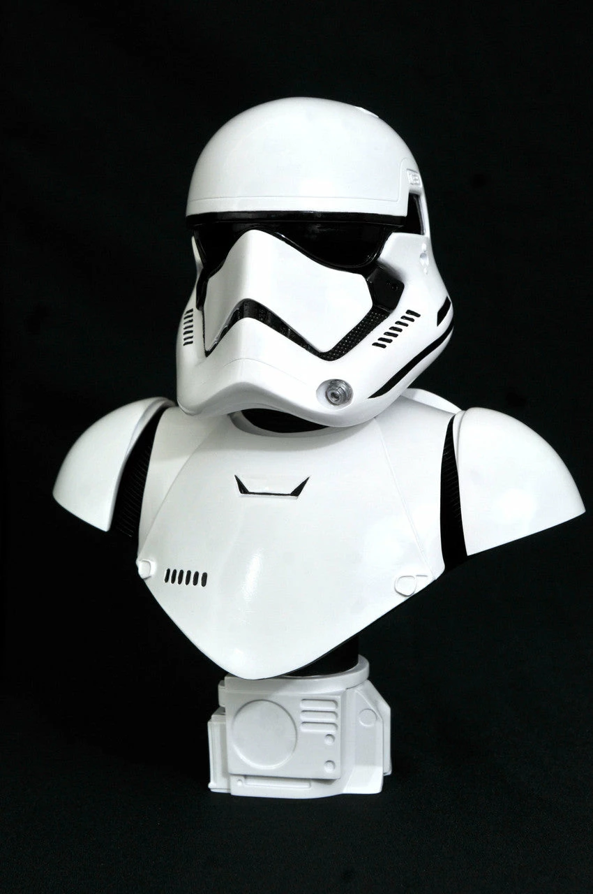 Gentle Giant Star Wars 1/2 Scale Limited Edition 3D Bust First Order Stormtrooper - Image 2
