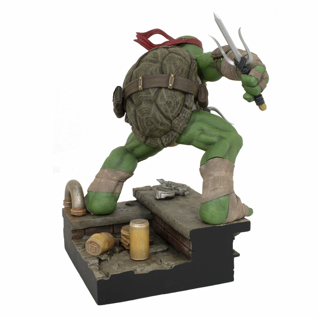 Diamond Select Teenage Mutant Ninja Turtles Gallery Raphael Figure Diorama - Image 3