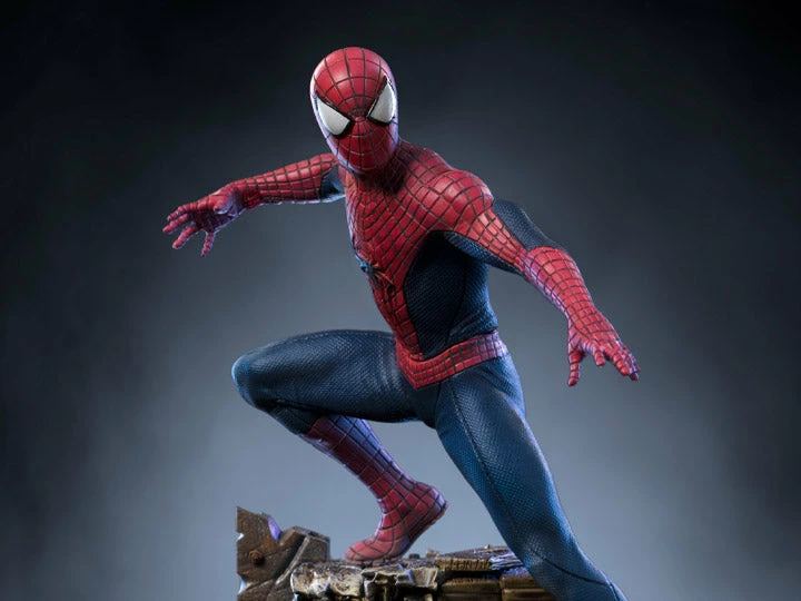 Iron Studios Spider-Man: No Way Home Diorama Series Spider-Man (Peter #3) 1/10 Art Scale Limited Edition Statue - Image 8