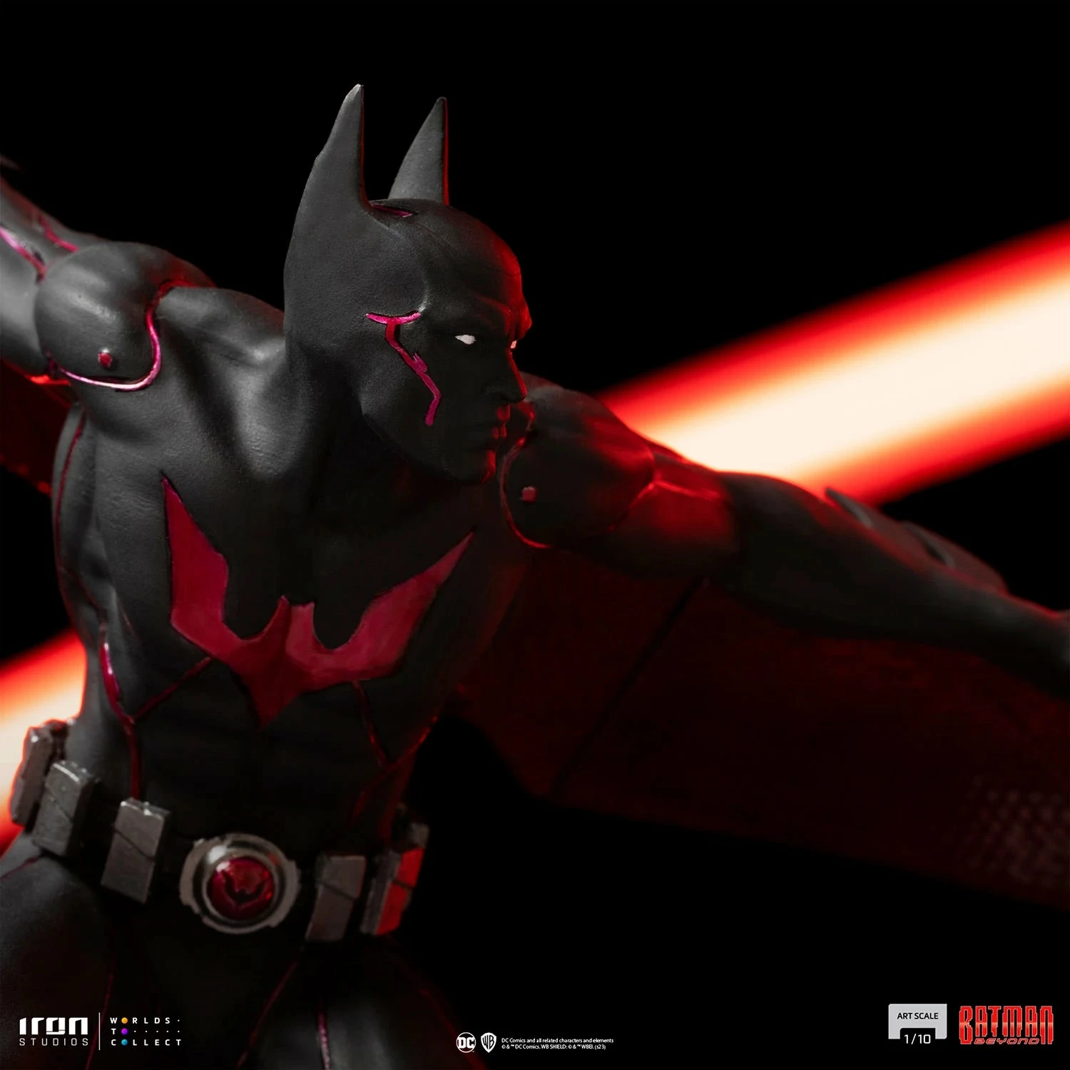 Iron Studios Batman Beyond Batman 1/10 Art Scale Statue - Image 16