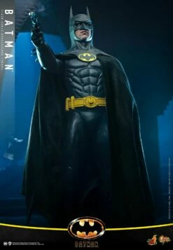 Hot Toys 1/6th Scale Figure DC 1989 Batman