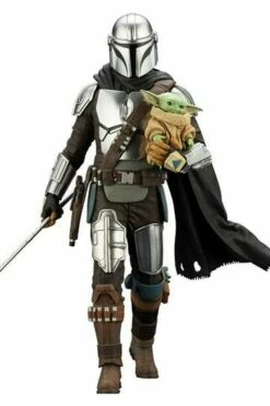 Kotobukiya The Mandalorian ARTFX Statue - The Mandalorian & Grogu With Beskar Staff