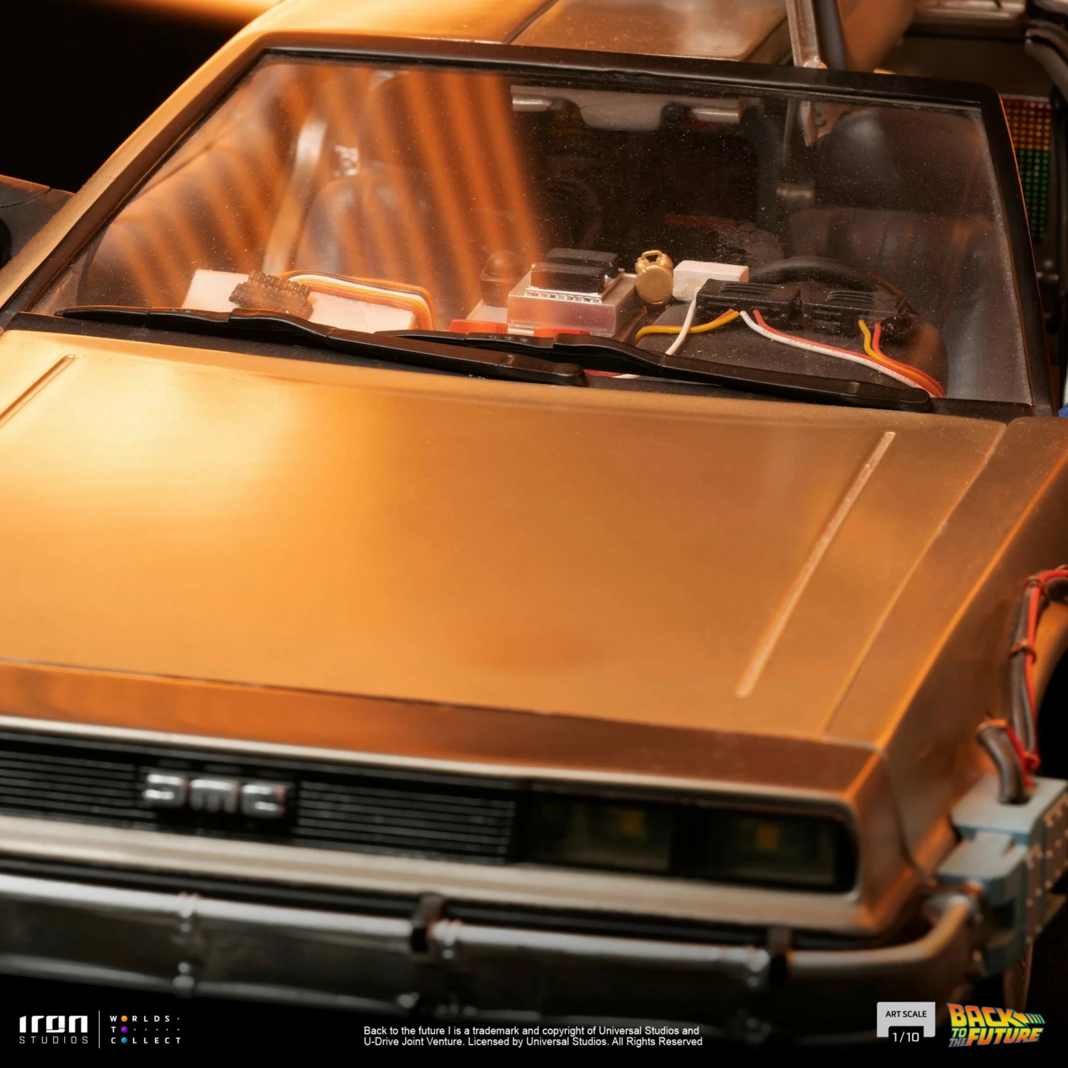 Iron Studios Back To The Future DeLorean 1/10 Art Scale Limited Edition Statue - Image 12