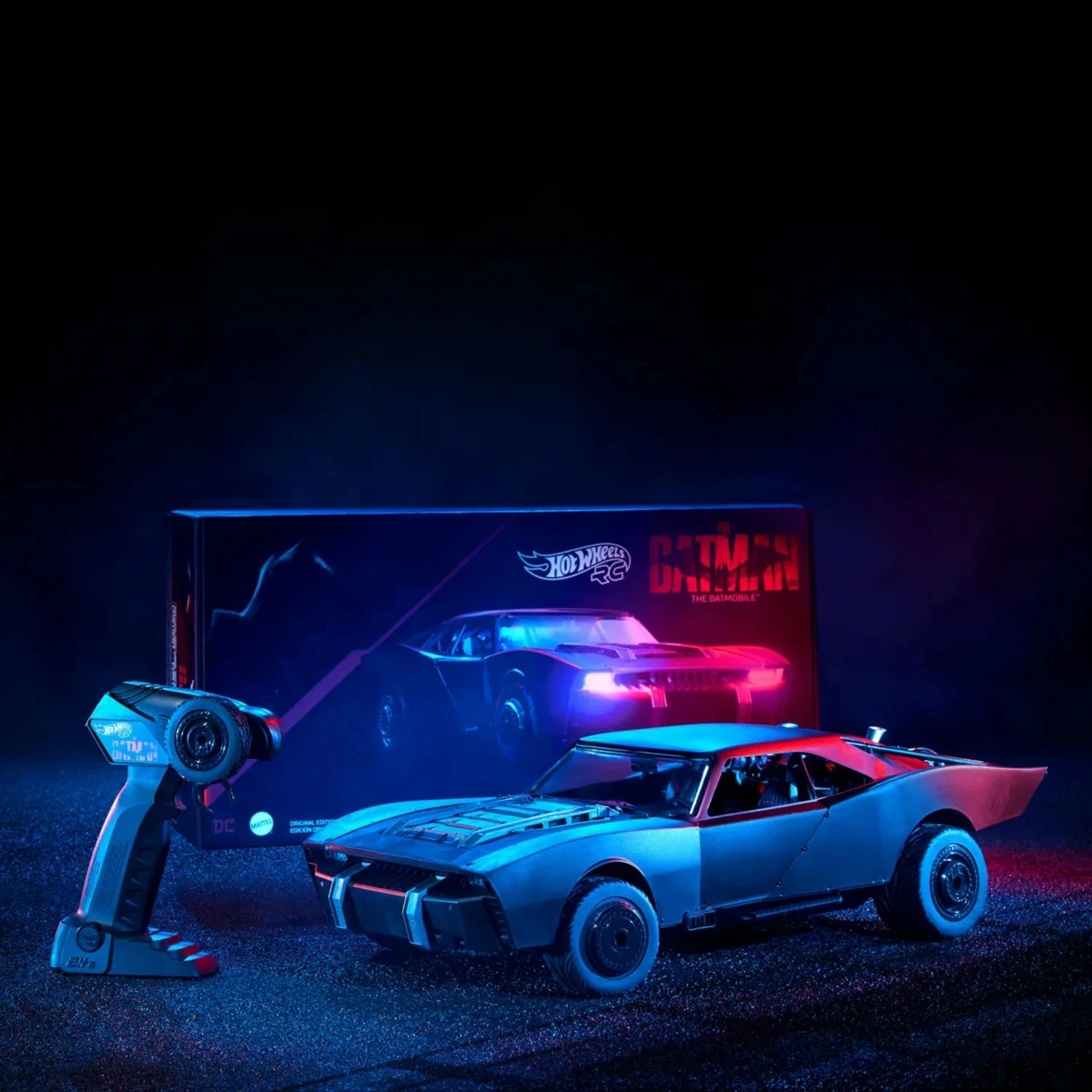 Hot Wheels The Batman 1/10 Scale Remote Control Original Batmobile - Image 8