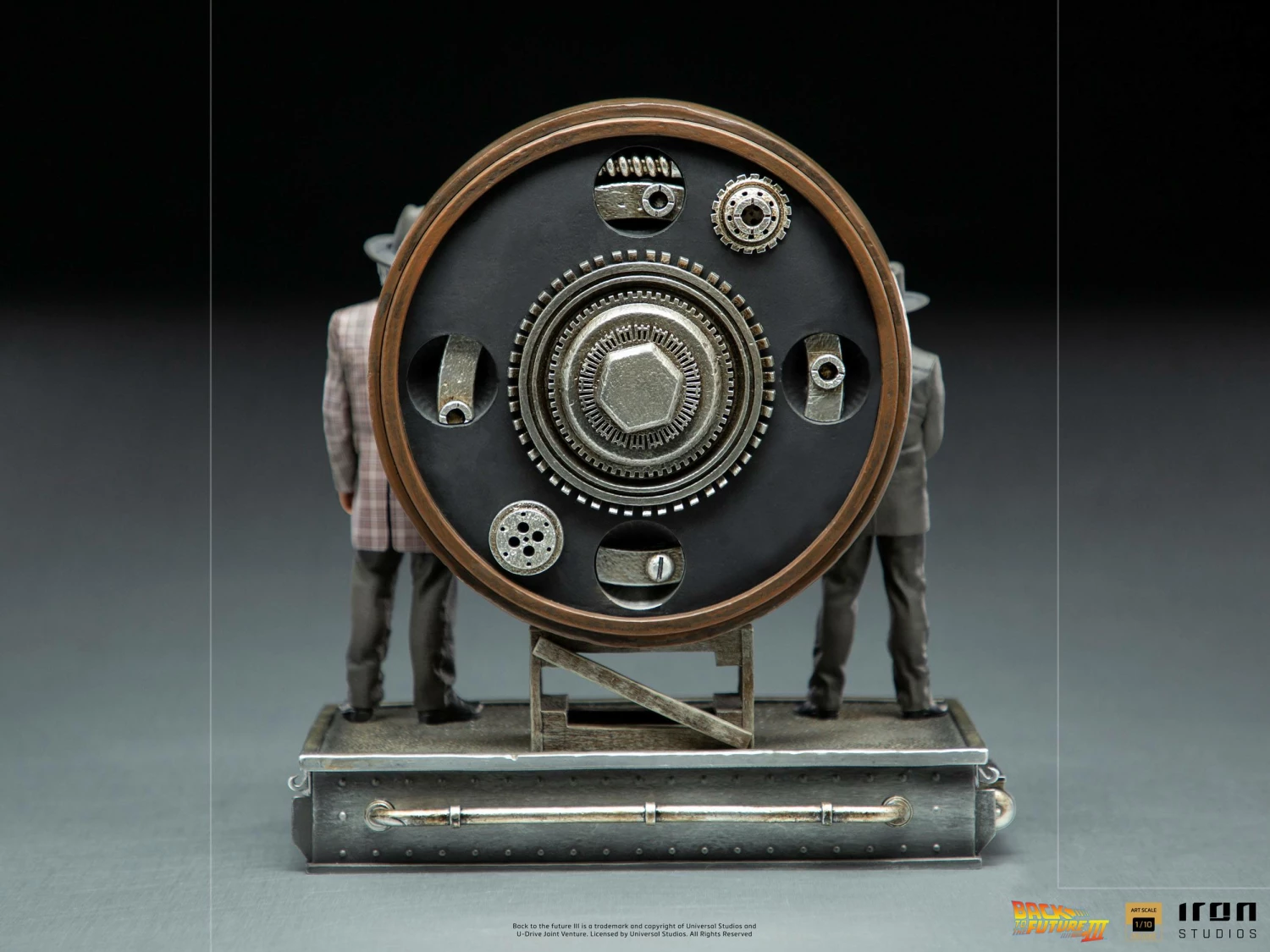 Iron Studios Back To The Future III Deluxe Art Scale Statue 1/10 Marty And Doc At The Clock - Image 6