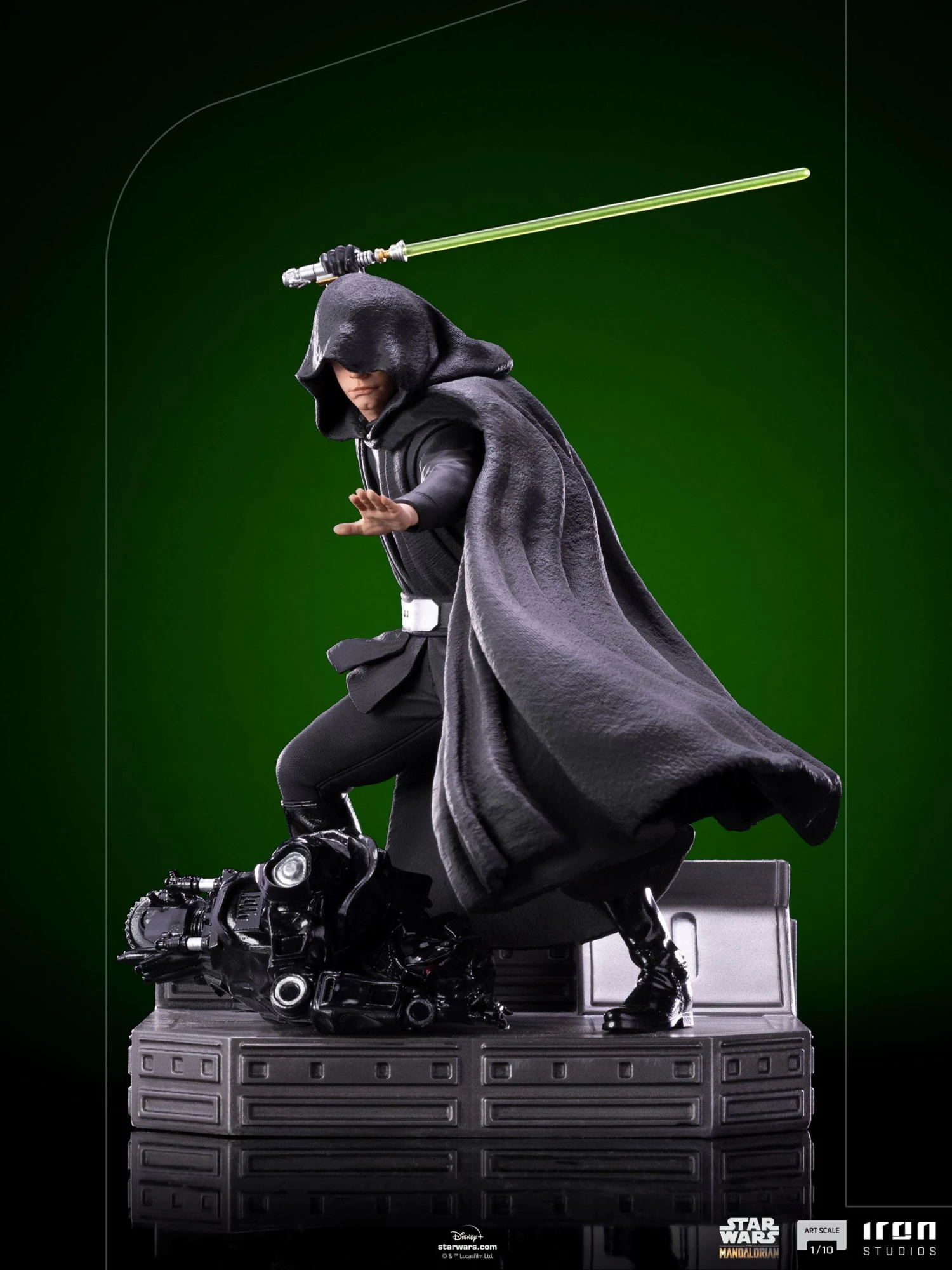 Iron Studios The Mandalorian 1/10 Art Scale Luke Skywalker Combat Version Statue - Image 6