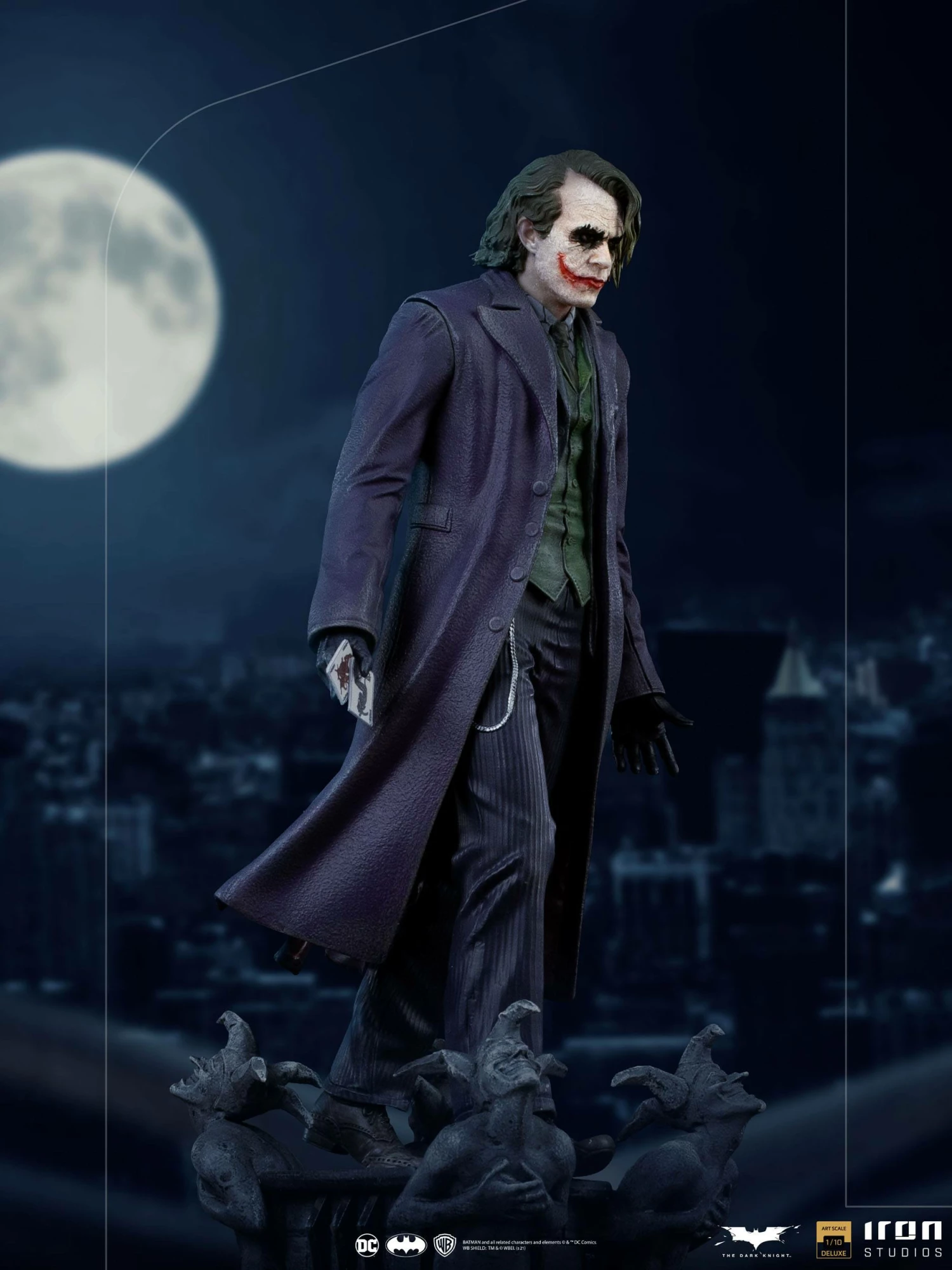 Iron Studios The Dark Knight Deluxe 1/10 Scale Statue The Joker *Exclusive - Image 3
