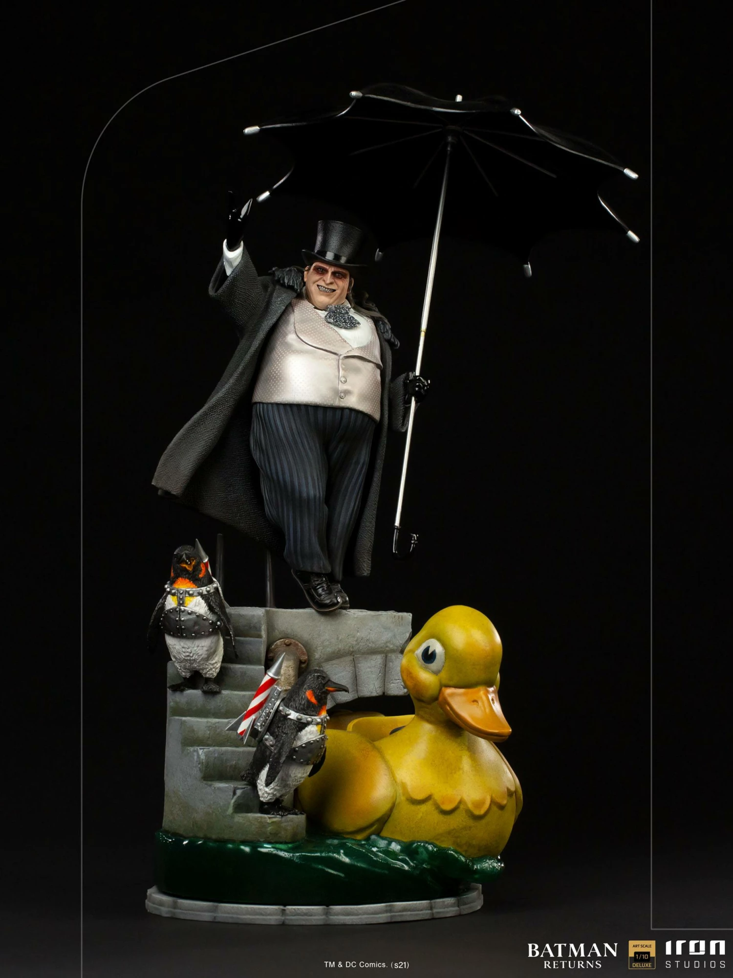Iron Studios DC Comics Batman Returns 1:10 Scale Deluxe Penguin Figure - Image 3