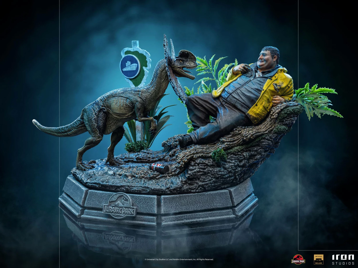 Iron Studios 1/10 Deluxe Art Scale Statue Jurassic Park Dennis Nedry With Dilophosaurus - Image 3