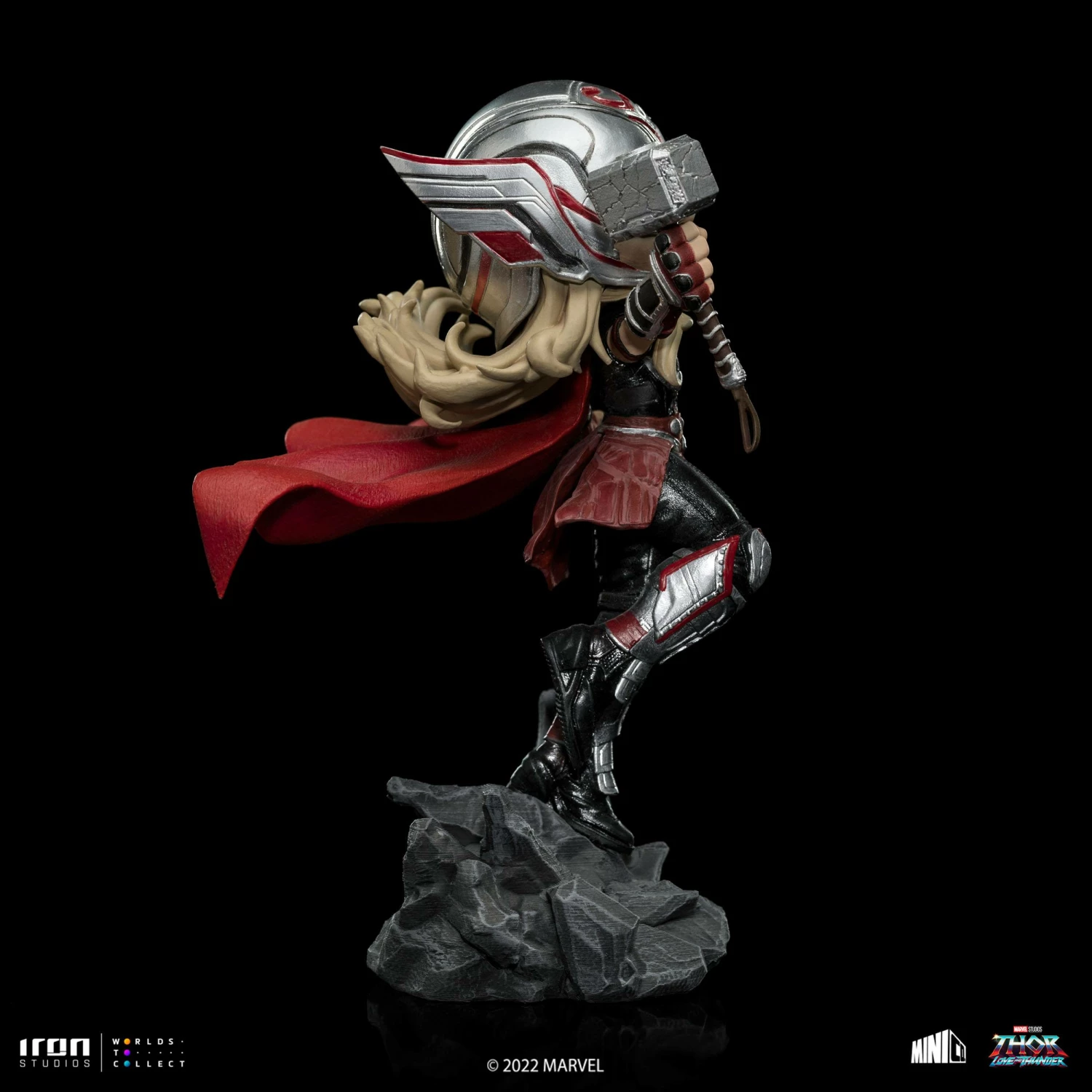 Iron Studios Mini Co Marvel Thor: Love And Thunder Mighty Thor Jane Foster - Image 9