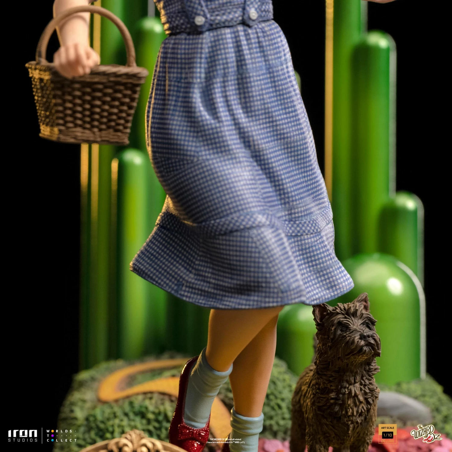 Iron Studios The Wizard Of Oz Dorothy Deluxe 1/10 Art Scale Limited Edition Statue - Image 13