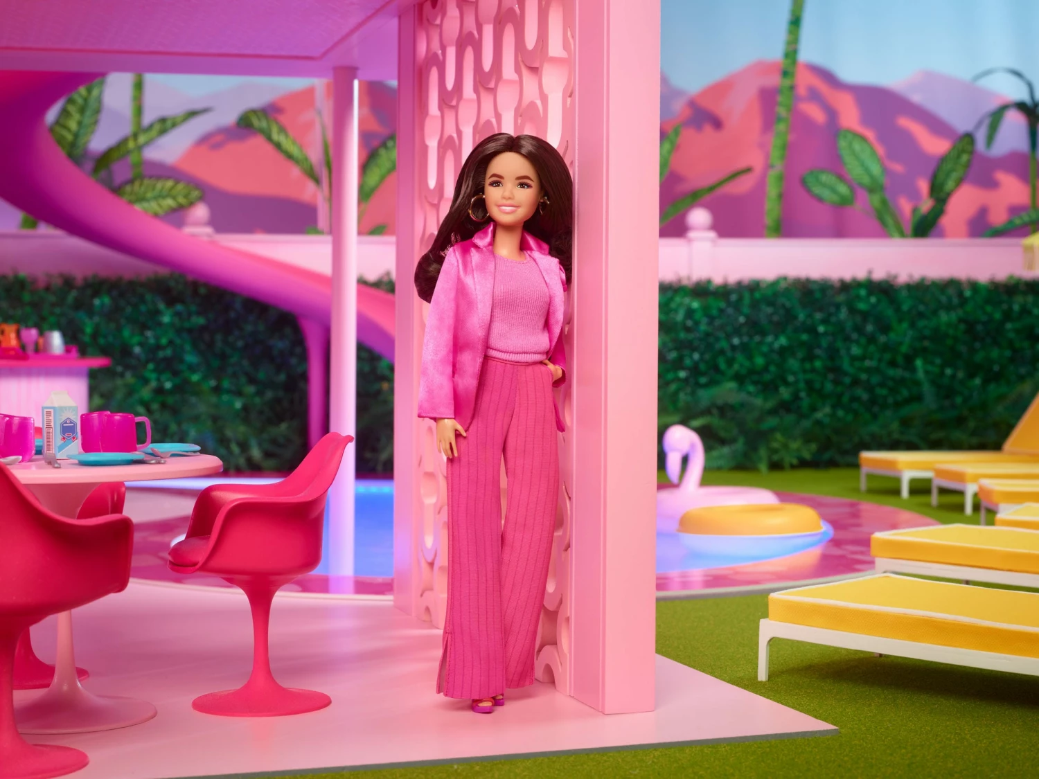 Barbie The Movie Gloria Doll Wearing Pink Power Pantsuit - Image 9