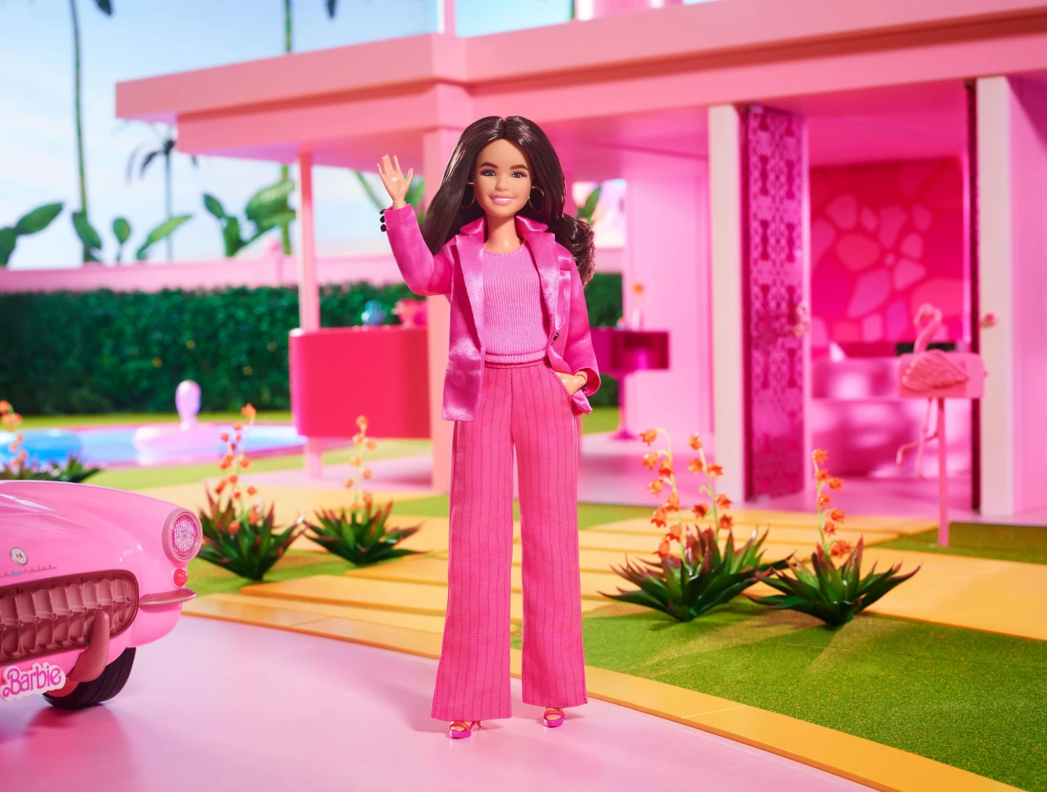 Barbie The Movie Gloria Doll Wearing Pink Power Pantsuit - Image 11