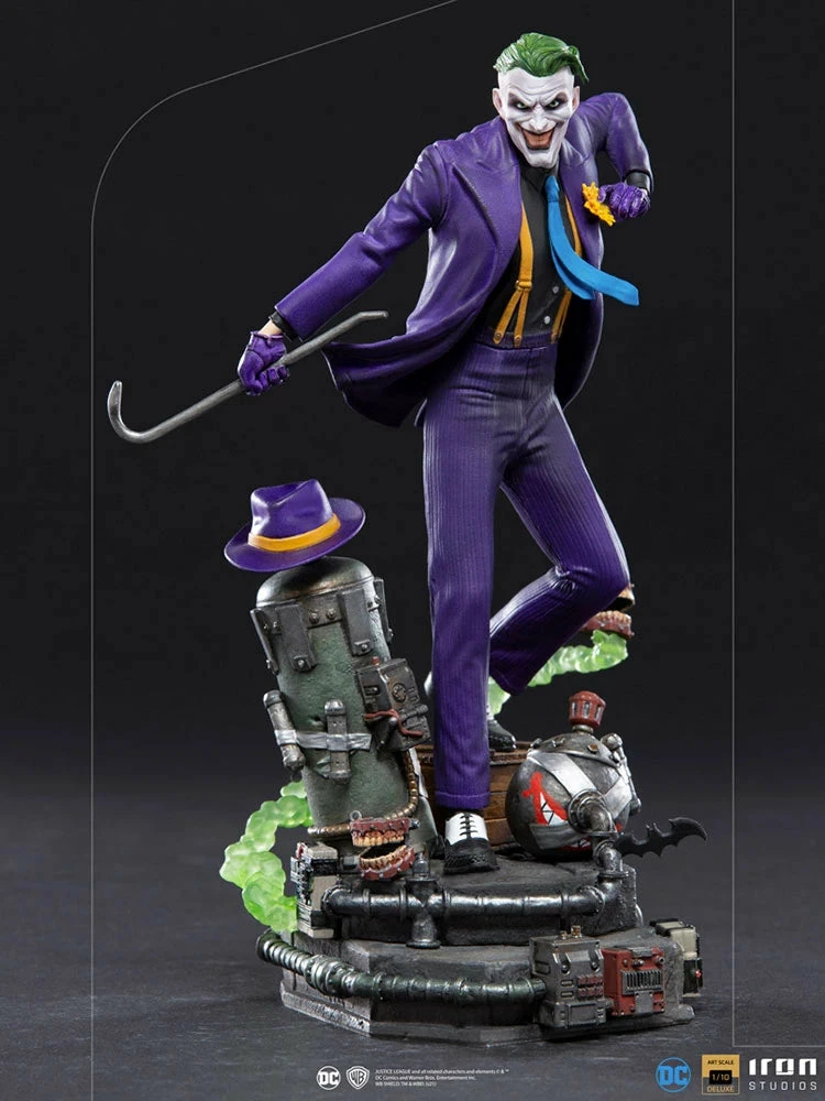 Iron Studios DC Comics The Joker 1/10 Deluxe Art Scale Statue - Image 15