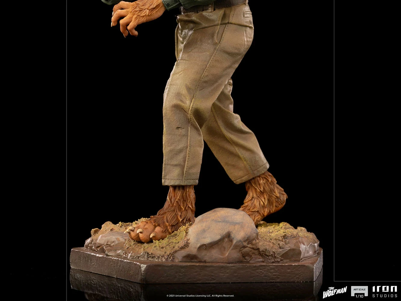 Iron Studios Universal Monsters The Wolf Man 1/10 Art Scale Statue - Image 13