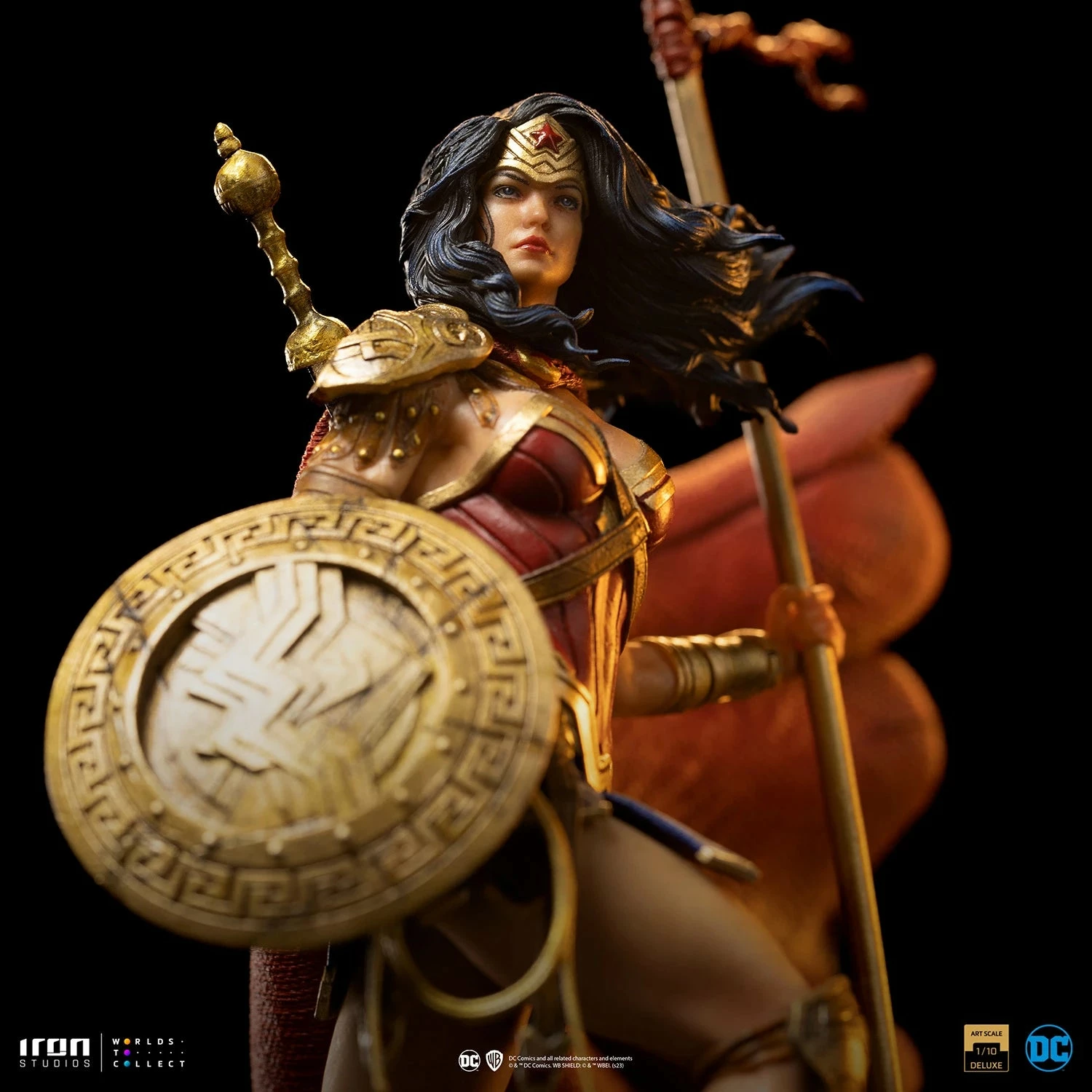 Iron Studios DC Comics Wonder Woman Unleashed 1/10 Deluxe Art Scale Statue - Image 9