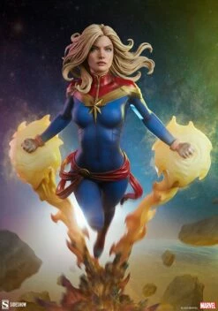 Sideshow Marvel Premium Format Statue Captain Marvel 60 Cm